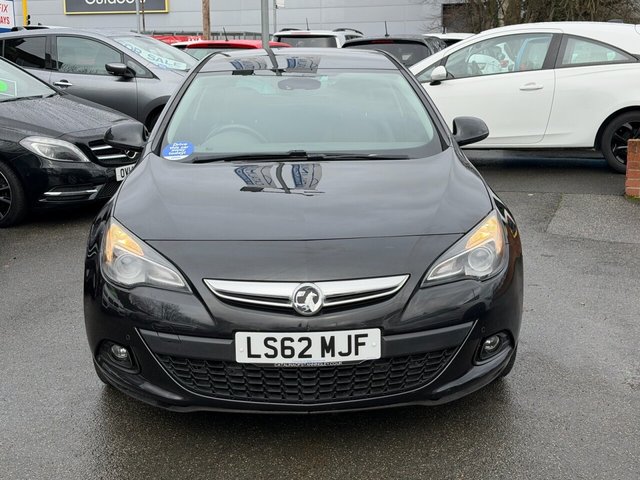 2012 Vauxhall Astra Gtc - Photo 2