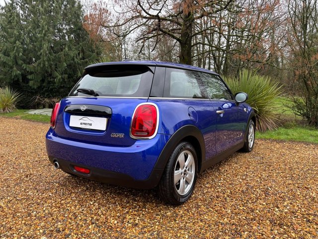 2019 MINI HATCH 1.5 Cooper Classic Hatchback 3dr Petrol Manual Euro 6 (s/s) (136 ps) - Photo 10