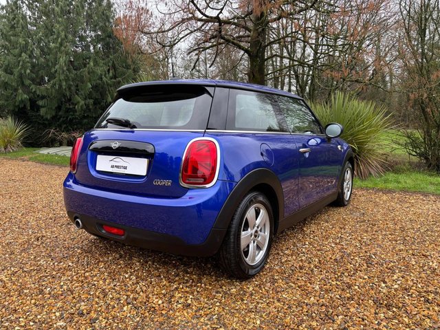 2019 MINI HATCH 1.5 Cooper Classic Hatchback 3dr Petrol Manual Euro 6 (s/s) (136 ps) - Photo 11