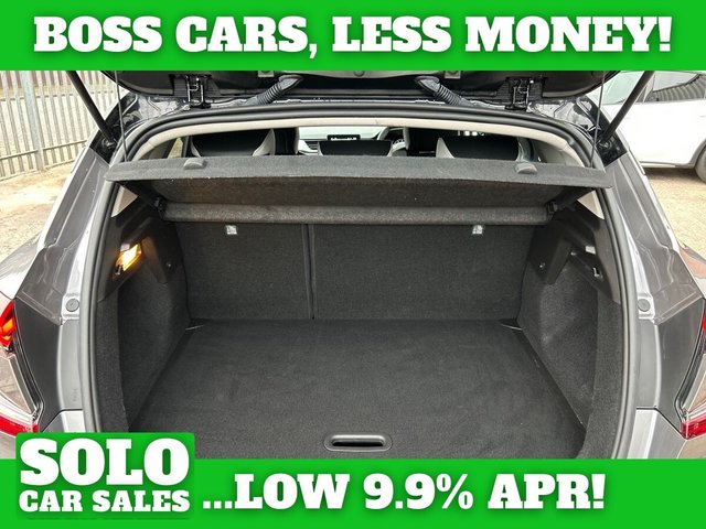 2022 RENAULT CAPTUR 1.3 TCe SE Edition SUV 5dr Petrol Manual Euro 6 (s/s) (140 ps) - Photo 5