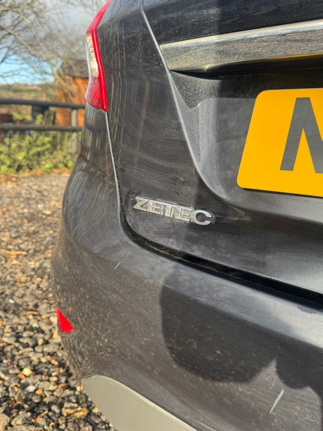 2009 FORD FIESTA 1.25 Zetec Hatchback 3dr Petrol Manual (133 g/km, 81 bhp) - Photo 9