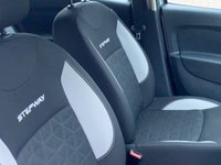 USED 2016 16 DACIA SANDERO STEPWAY 0.9 TCe Laureate Hatchback 5dr Petrol Manual Euro 6 (s/s) (90 ps) * SATNAV *