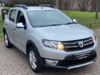 USED 2016 16 DACIA SANDERO STEPWAY 0.9 TCe Laureate Hatchback 5dr Petrol Manual Euro 6 (s/s) (90 ps) * SATNAV *