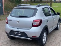 USED 2016 16 DACIA SANDERO STEPWAY 0.9 TCe Laureate Hatchback 5dr Petrol Manual Euro 6 (s/s) (90 ps) * SATNAV *