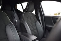USED 2020 20 VOLVO XC40 1.5 T3 R-Design SUV 5dr Petrol Auto Euro 6 (s/s) (163 ps) 2 OWNER / LOVELY EXAMPLE