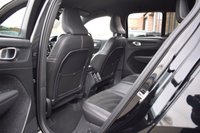 USED 2020 20 VOLVO XC40 1.5 T3 R-Design SUV 5dr Petrol Auto Euro 6 (s/s) (163 ps) 2 OWNER / LOVELY EXAMPLE