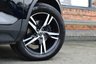 USED 2020 20 VOLVO XC40 1.5 T3 R-Design SUV 5dr Petrol Auto Euro 6 (s/s) (163 ps) 2 OWNER / LOVELY EXAMPLE