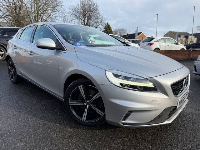2016 Volvo V40 2L R-Design Nav Plus 5dr - Photo 10