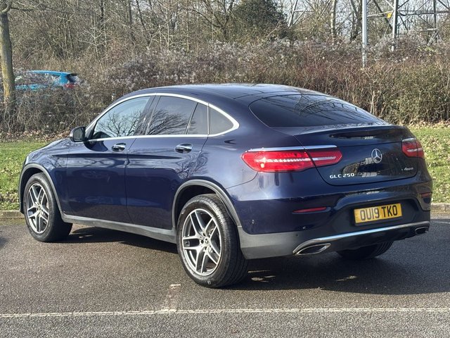 2019 Mercedes-Benz GLC - Photo 3