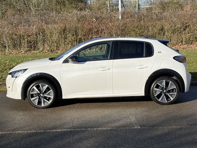 2022 PEUGEOT E-208 - Photo 2