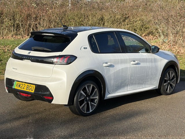 2022 PEUGEOT E-208 - Photo 5