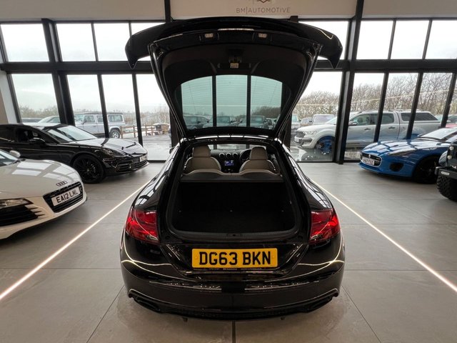 2014 AUDI TT RS - Photo 5