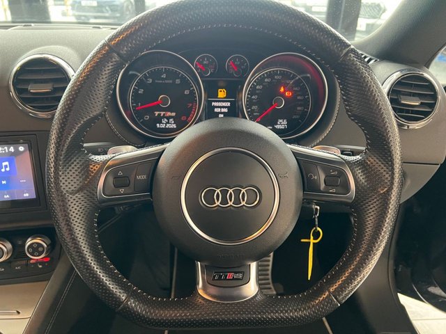 2014 AUDI TT RS - Photo 4