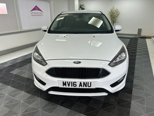 2016 FORD FOCUS - Photo 2