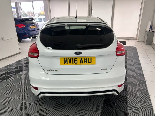 2016 FORD FOCUS - Photo 7