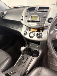 USED 2006 56 TOYOTA RAV4 2.0 XT4 SUV 5dr Petrol Automatic 4WD (212 g/km, 150 bhp) 