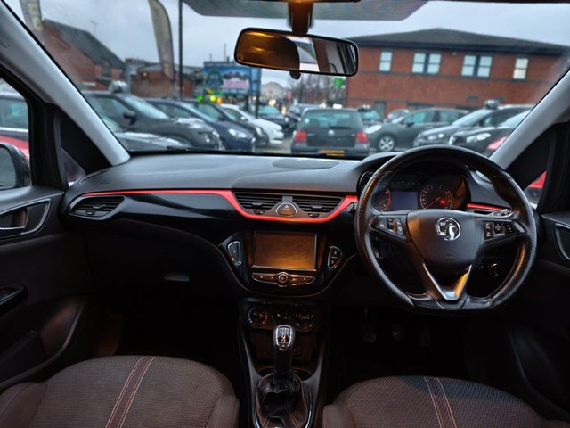 2017 VAUXHALL CORSA - Photo 7