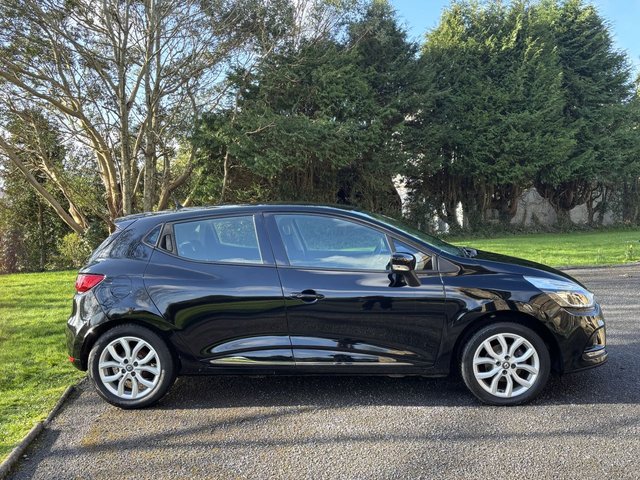 2017 Renault Clio 0.9L Dynamique Nav 5dr - Photo 2