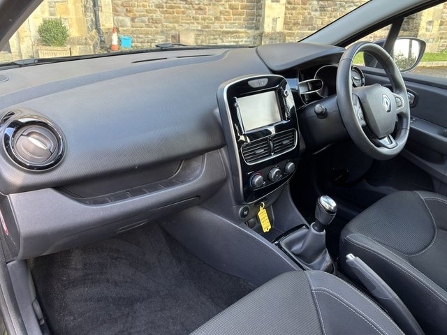 2017 Renault Clio 0.9L Dynamique Nav 5dr - Photo 12