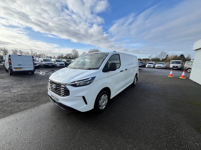 2024 Ford Transit Custom 2L Trend 5dr - Photo 3