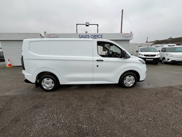 2024 Ford Transit Custom 2L Trend 5dr - Photo 10