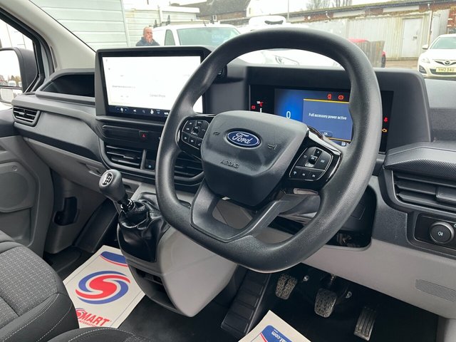 2024 Ford Transit Custom 2L Trend 5dr - Photo 11