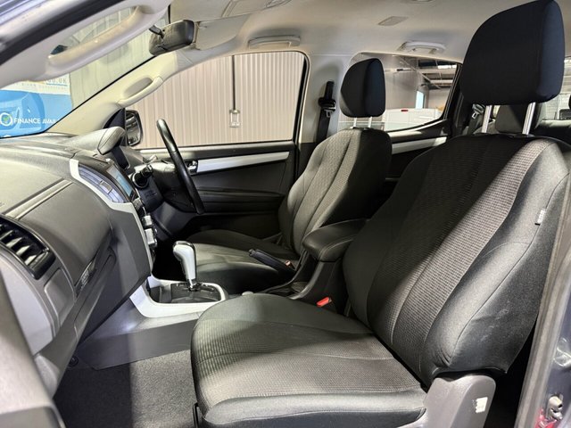 2019 ISUZU D-MAX - Photo 5