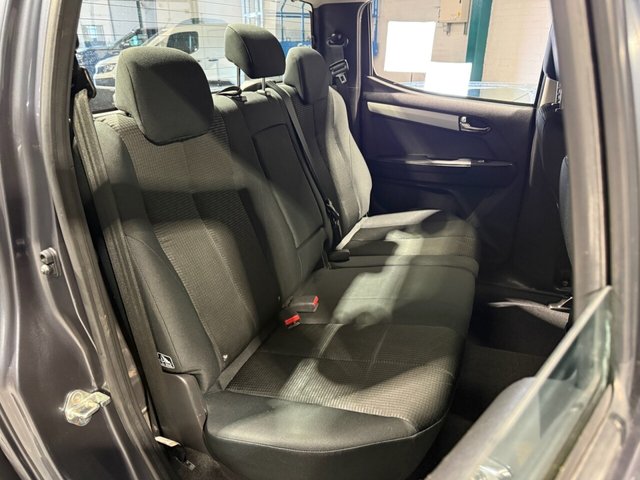 2019 ISUZU D-MAX - Photo 10