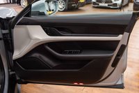USED 2020 70 PORSCHE TAYCAN Performance Plus 93.4kWh 4S Saloon  