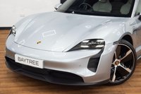 USED 2020 70 PORSCHE TAYCAN Performance Plus 93.4kWh 4S Saloon  