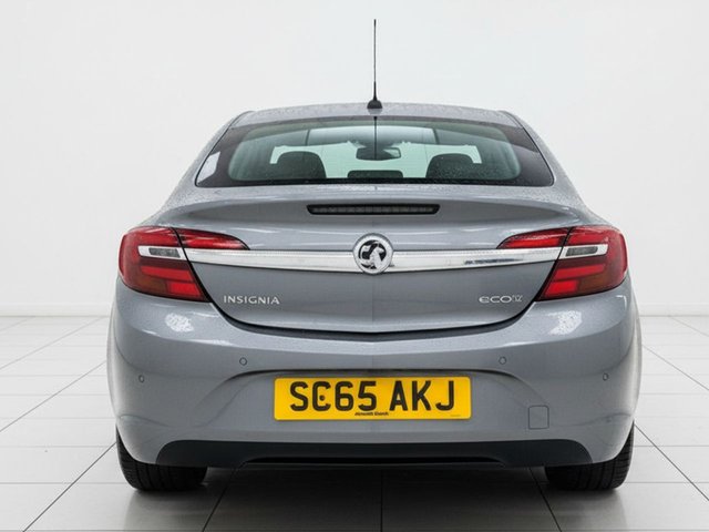 2015 Vauxhall Insignia 1.6L Elite 5dr - Photo 5