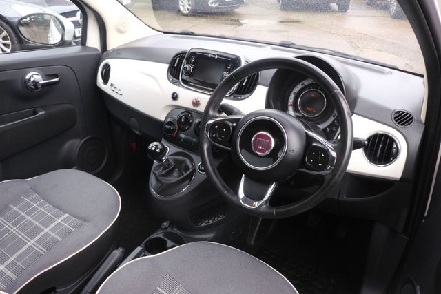 2017 FIAT 500 - Photo 4