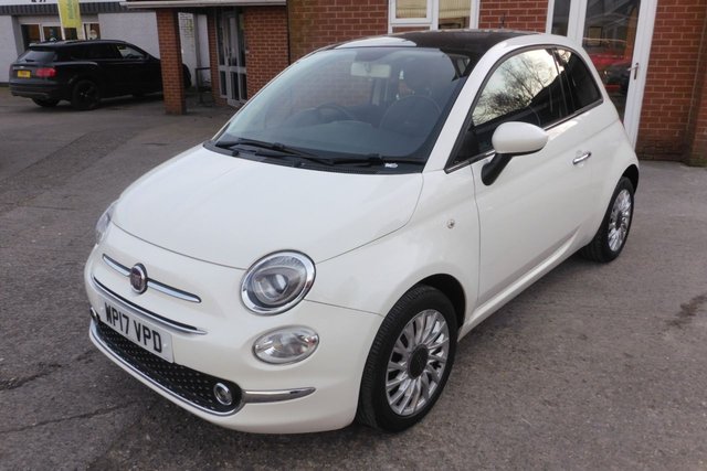 2017 FIAT 500 - Photo 9