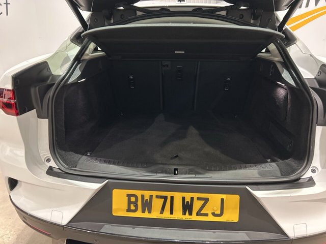 2021 Jaguar I-Pace - Photo 9