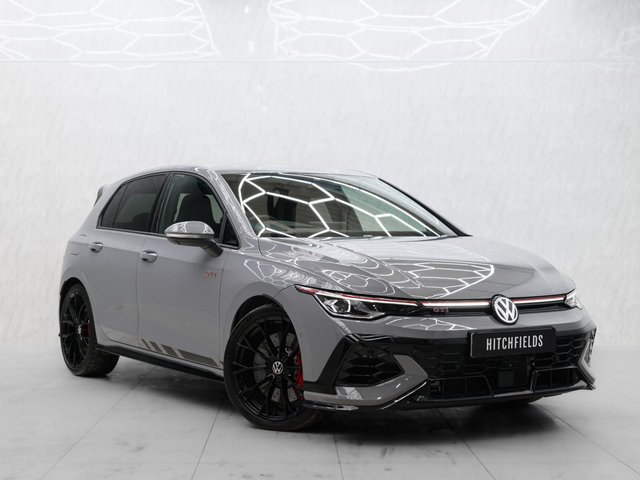 2025 VOLKSWAGEN GOLF