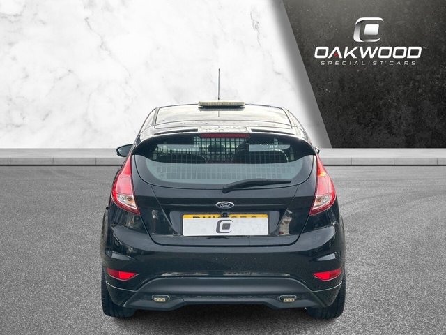 2016 FORD FIESTA VAN - Photo 6