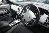 USED 2014 64 LAND ROVER RANGE ROVER 3.0 TD V6 Vogue SE SUV 5dr Diesel Auto 4WD Euro 5 (s/s) (258 ps) ** FIXED SUNROOF **