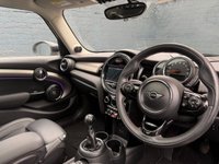 USED 2019 69 MINI HATCH 2.0 Cooper S Exclusive Hatchback 5dr Petrol Manual Euro 6 (s/s) (192 ps) &pound;6550 of Extras, Rear Parking Camera, Front Sensors, Rear Sensors, Heads Up Display, Panoramic Sunroof, Apple Car Play, Harmon Kardon, Ambient Lighting, Lounge Leather, Heated Seats, Comfort Plus, Navigation Plus, Eco+Sport Mode, Auto Wipers, Auto Headlights, Keyless Drive, DAB, Bluetooth, Cruise Control, Sat Nav, Dual Zone AC.