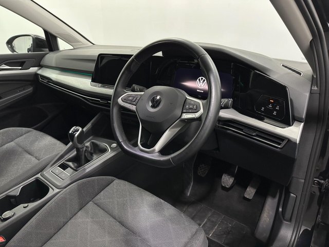 2021 Volkswagen Golf - Photo 10