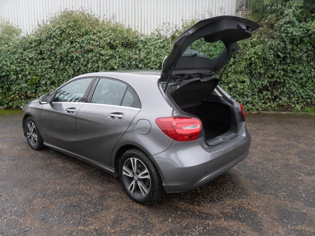 USED 2016 66 MERCEDES-BENZ A-CLASS 1.5 A180d SE Hatchback 5dr Diesel Manual Euro 6 (s/s) (109 ps) Diesel Manual Hatch Full History
