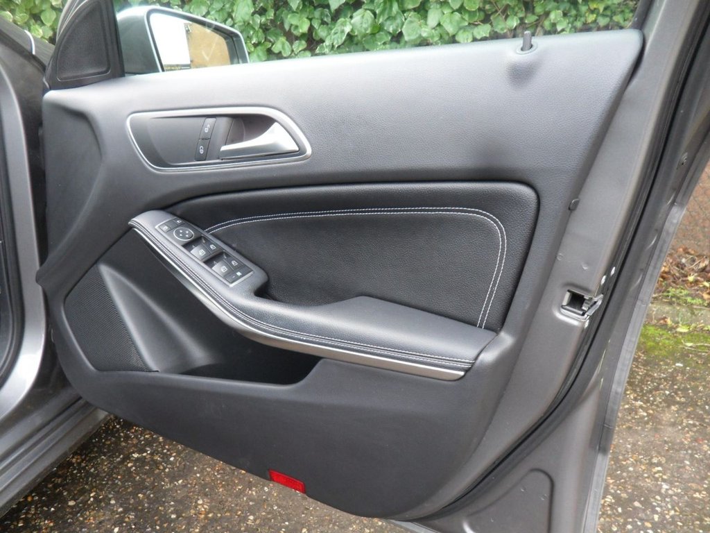 USED 2016 66 MERCEDES-BENZ A-CLASS 1.5 A180d SE Hatchback 5dr Diesel Manual Euro 6 (s/s) (109 ps) Diesel Manual Hatch Full History