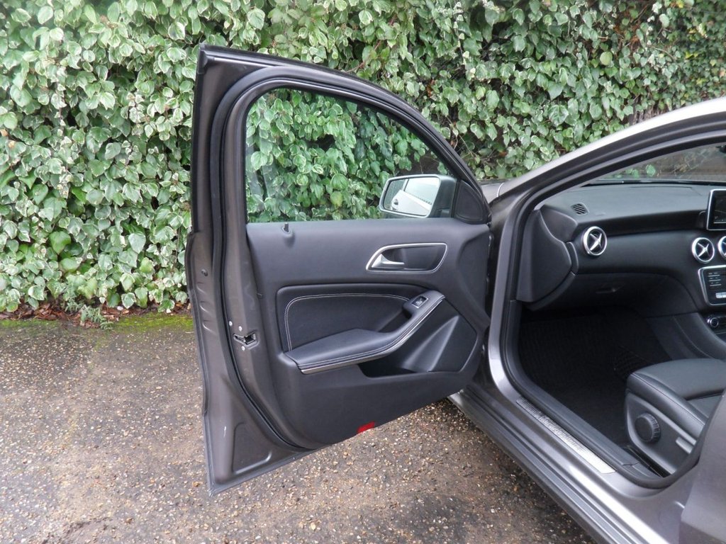 USED 2016 66 MERCEDES-BENZ A-CLASS 1.5 A180d SE Hatchback 5dr Diesel Manual Euro 6 (s/s) (109 ps) Diesel Manual Hatch Full History