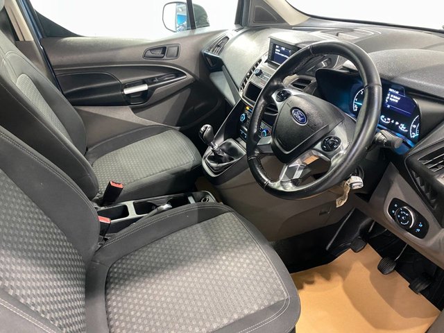 2018 Ford Transit Connect 1.5L Trend 6dr - Photo 11