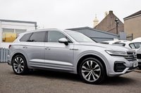 USED 2019 19 VOLKSWAGEN TOUAREG 3.0 TDI V6 R-Line SUV 5dr Diesel Tiptronic 4Motion Euro 6 (s/s) (231 ps) IMMACULATE CONDITION  .  R-LINE EDITION  .  REVERSING CAM