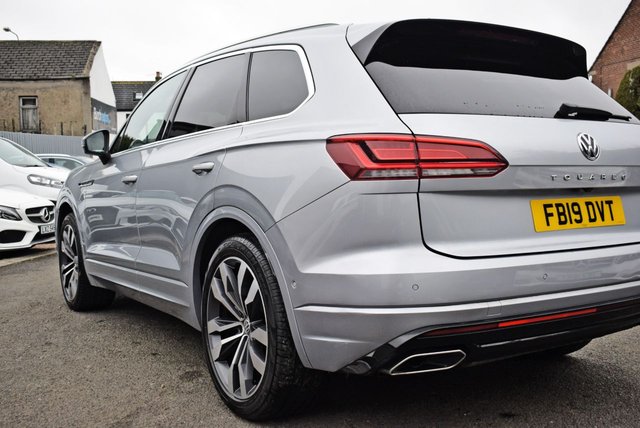2019 VOLKSWAGEN TOUAREG 3.0 TDI V6 R-Line SUV 5dr Diesel Tiptronic 4Motion Euro 6 (s/s) (231 ps) - Photo 11