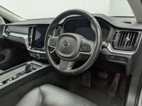 USED 2021 21 VOLVO V60 2.0 B3 MHEV Momentum Estate 5dr Petrol Hybrid Auto Euro 6 (s/s) (163 ps) NAVIGATION+REAR PARK ASSIST CAMERA CLICK & COLLECT/HOME DELIVERY