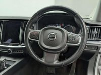 USED 2021 21 VOLVO V60 2.0 B3 MHEV Momentum Estate 5dr Petrol Hybrid Auto Euro 6 (s/s) (163 ps) NAVIGATION+REAR PARK ASSIST CAMERA CLICK & COLLECT/HOME DELIVERY