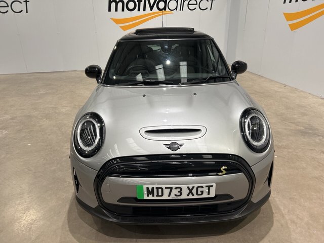 2023 MINI Electric Hatch - Photo 2