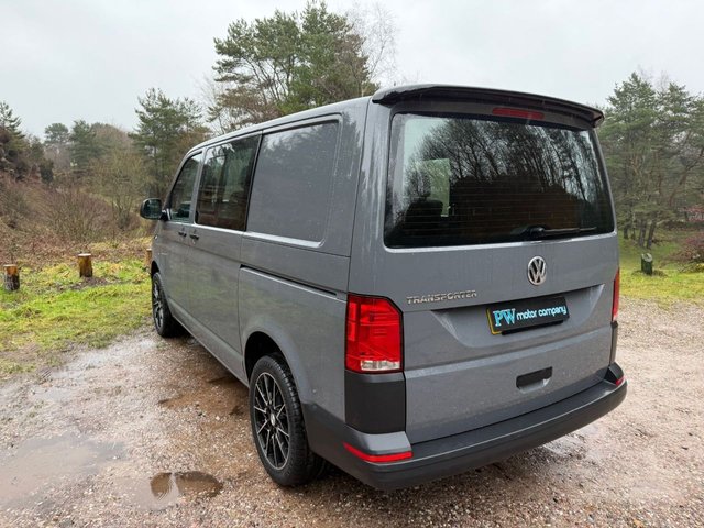 2023 VOLKSWAGEN TRANSPORTER 2.0 TDI T30 Startline Kombi Double Cab 5dr Diesel Manual FWD SWB Euro 6 (s/s) (110 ps) - Photo 12