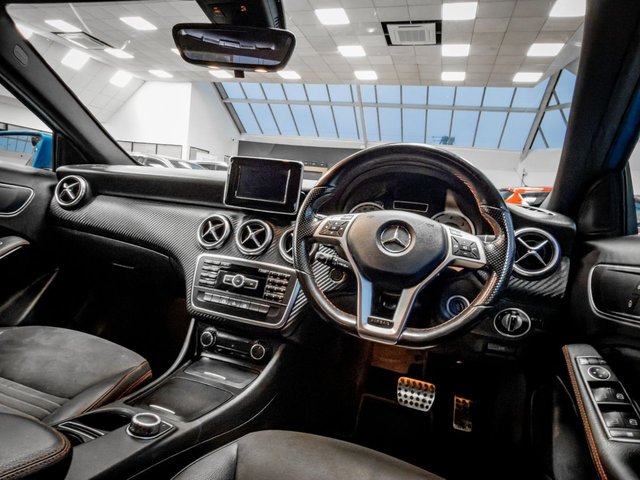 2015 Mercedes-Benz A-Class 2.1L Amg Sport 5dr - Photo 4